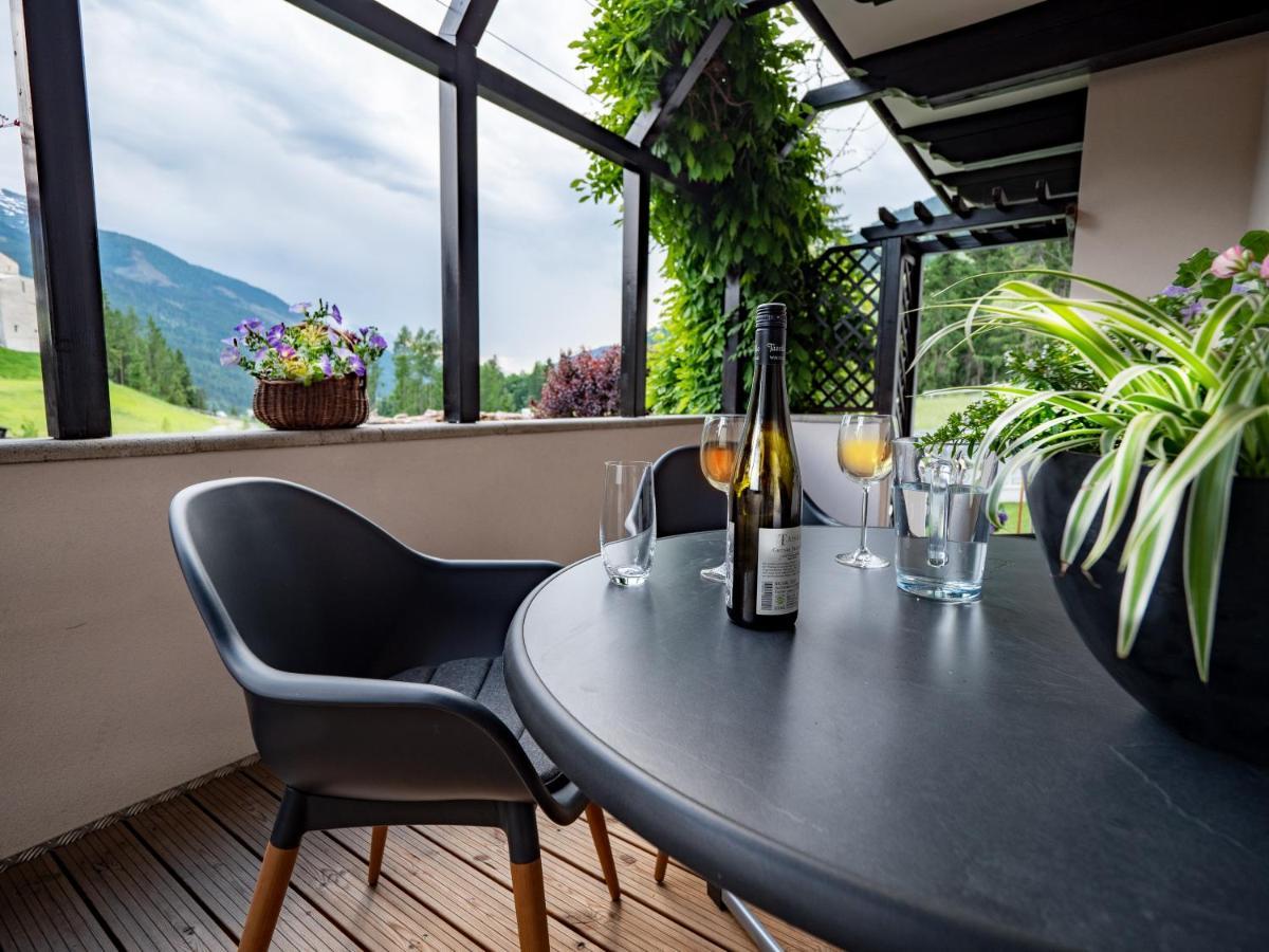 Appartement Burgblick Heinfels Buitenkant foto